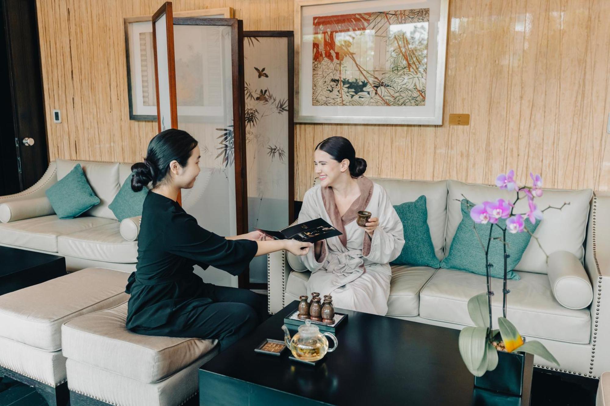 The Langham, Shenzhen Hotel Buitenkant foto